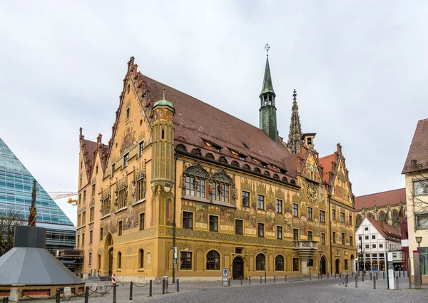 ウルム市庁舎 （rathaus） - ドイツ、バーデン ＝ ヴュルテンベルク州 — ストック写真