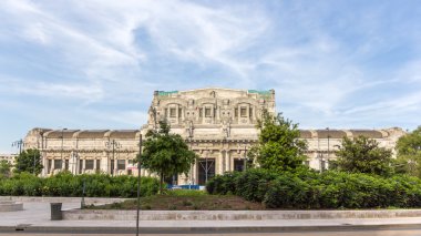 milano centrale tren istasyonu, İtalya görünümünü
