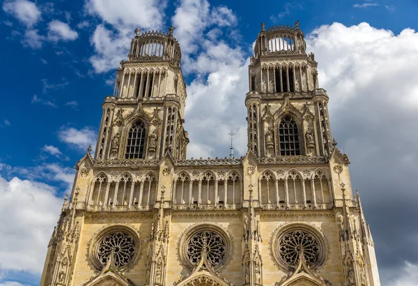 Blick auf die orleanische Kathedrale - Frankreich, Zentrum der Region — Stockfoto