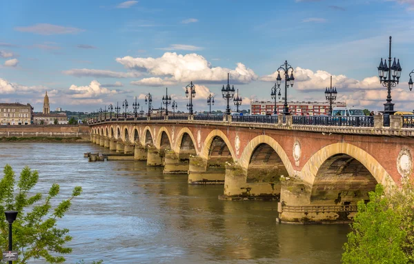 Pont de pierre in Bordeaux - Aquitaine, France — Stock Photo, Image