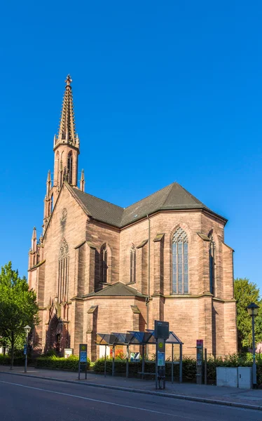 Evangelische stadtkirche in offenburg - Duitsland, baden-wurttembe — Stockfoto