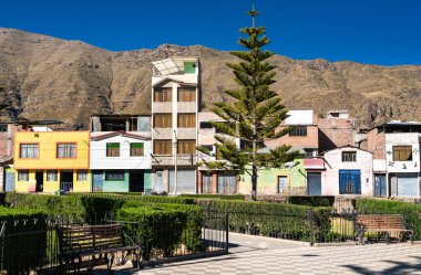 Peru 'daki Colca Kanyonu' nda Cabanaconde 'da evler