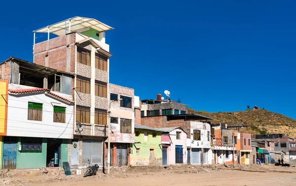 Casas en Cabanaconde en el Cañón del Colca en Perú — Foto de Stock