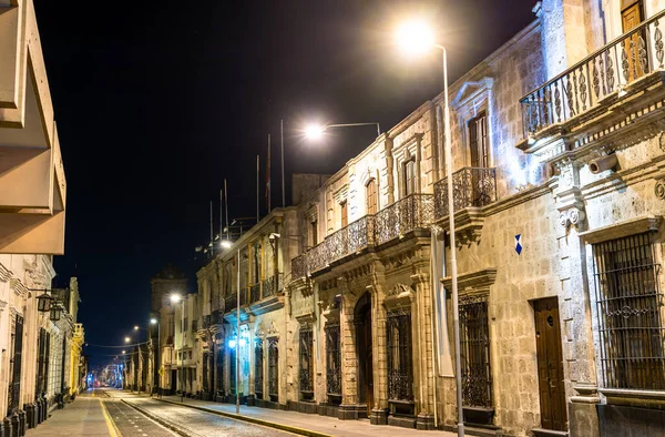 Kolonialne domy w Arequipa, Peru — Zdjęcie stockowe