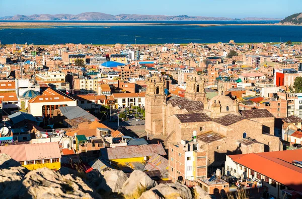 Peru 'daki Puno Katedrali Manzarası — Stok fotoğraf
