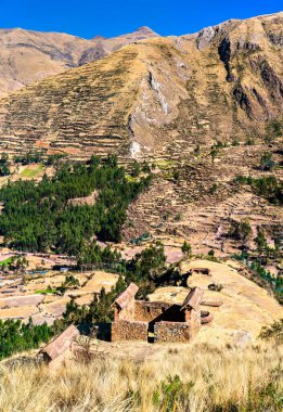 Peru 'daki Machu Pitumarca antik İnka kasabası