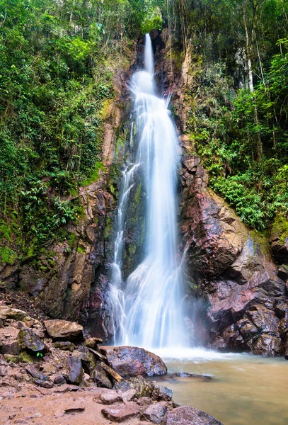 El Tirol waterfall in the jungle of Chanchamayo in Peru — стоковое фото