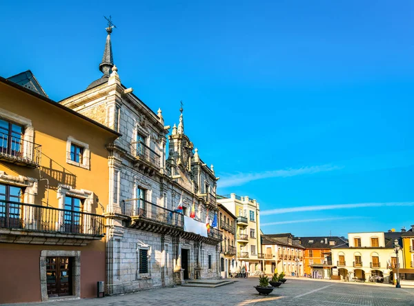 Ayuntamiento de Ponferrada, España — Foto de Stock