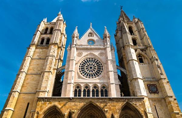 A Catedral de Leão em Espanha — Fotografia de Stock