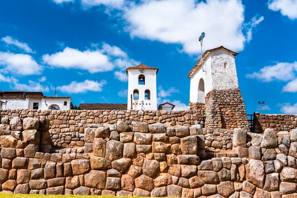 Iglesia en Ruinas Incas en Chinchero en Perú —  Fotos de Stock