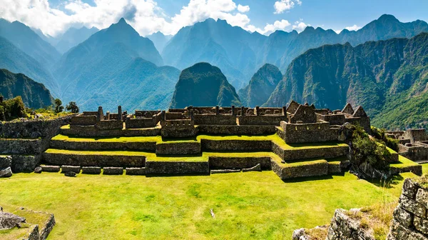 Oude Inca stad Machu Picchu in Peru — Stockfoto