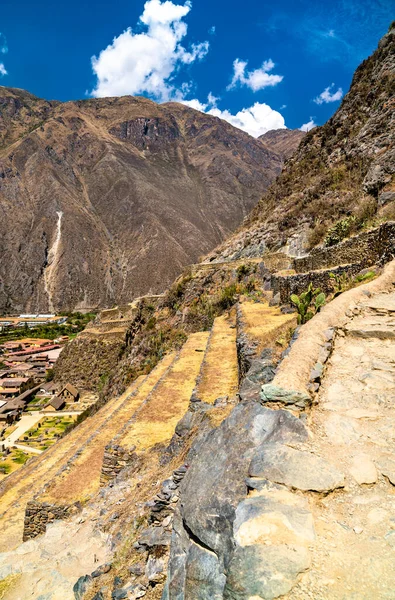 Ruinas incas en Ollantaytambo en Perú —  Fotos de Stock