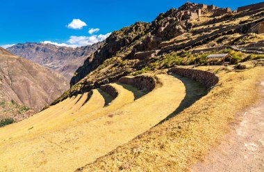 Peru 'daki Pisac' ta İnka terasları