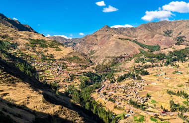Peru 'daki Pisac' ta İnka harabeleri