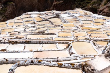 Peru 'daki Maras Tuz Madenleri
