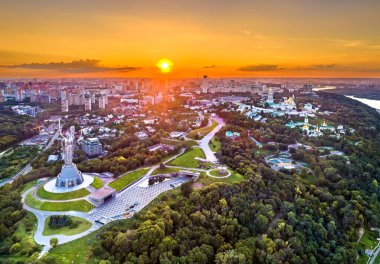 Ukrayna, Kiev 'deki Anavatan Anıtı ve İkinci Dünya Savaşı Müzesi