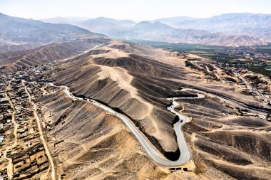 Peru 'daki Palpa' da Pan-Amerikan otoyolu