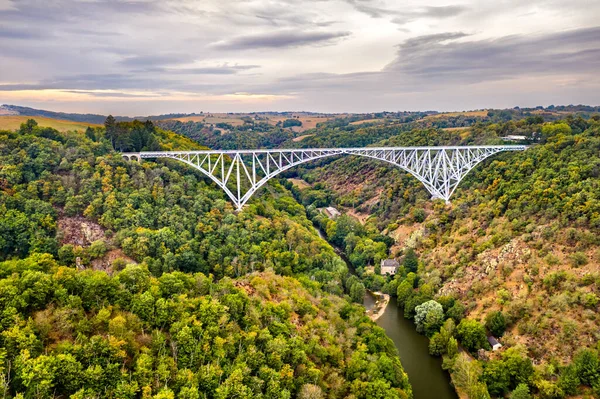 Viadotto Viaur, un ponte ferroviario ad Aveyron, Francia — Foto Stock