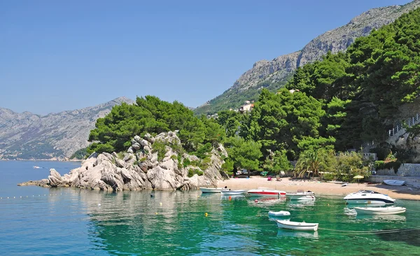 Brela, Makarska Riviera, Dalmacia, Croacia — Foto de Stock