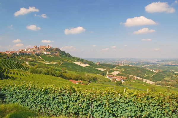 La morra, Piemonte, Italië — Stockfoto