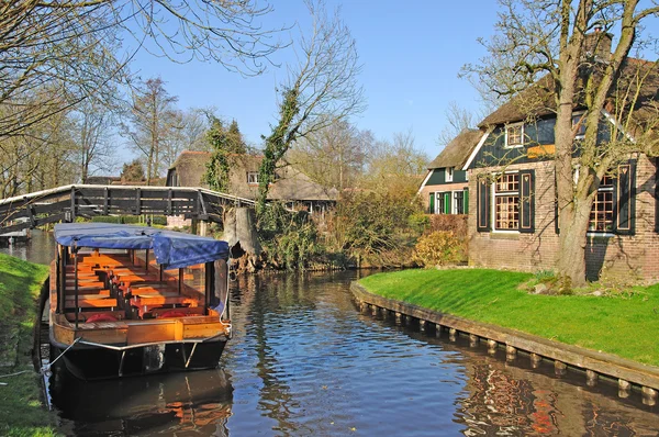 Giethoorn, Нідерланди — стокове фото