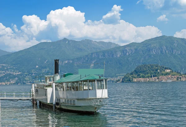 Tremezzo, Lago de Como, Itália Fotos De Bancos De Imagens Sem Royalties