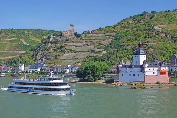 Kaub, pfalzgrafenstein замок, річки Рейн, Німеччина — стокове фото
