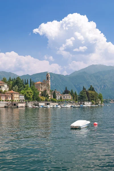 トレメッツォに位置し、コモ湖イタリア — ストック写真