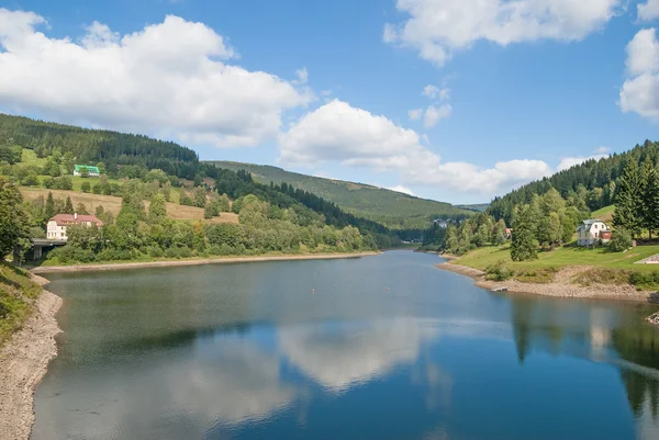 Elbe reservoir, spindleruv mlyn, Tsjechië — Stockfoto