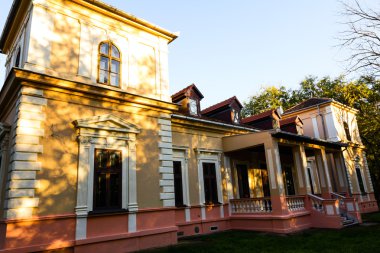 Kale konak, vojvodina içinde 