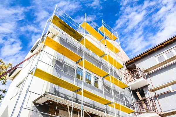 yeni bir ev yeni cephe