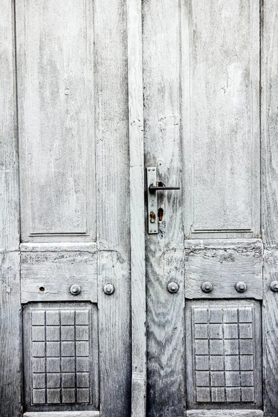 Alte Eingangstür — Stockfoto