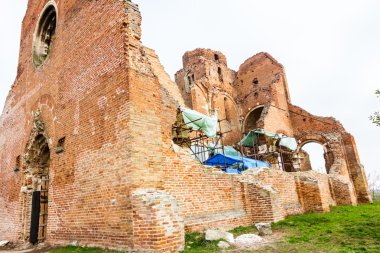 İmar altında Harabeleri