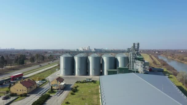 Bovenaanzicht Dolly Omhoog Bewegen Agrarische Industriële Zone Complex Met Weinig — Stockvideo