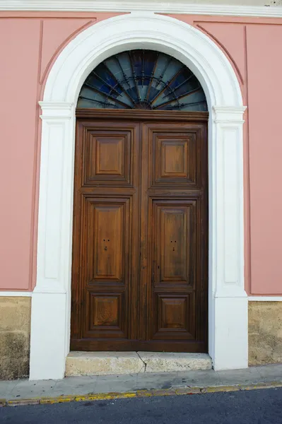 Haustür — Stockfoto