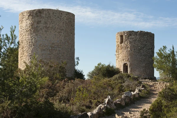 Antico mulino a vento — Foto Stock