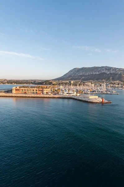 Alicante Denia porto marina e Montgo no mar mediterrâneo de Spa — Fotografia de Stock