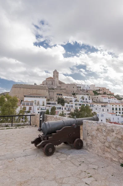 Cidade velha de Ibiza Espanha, ilhas Baleares — Fotografia de Stock