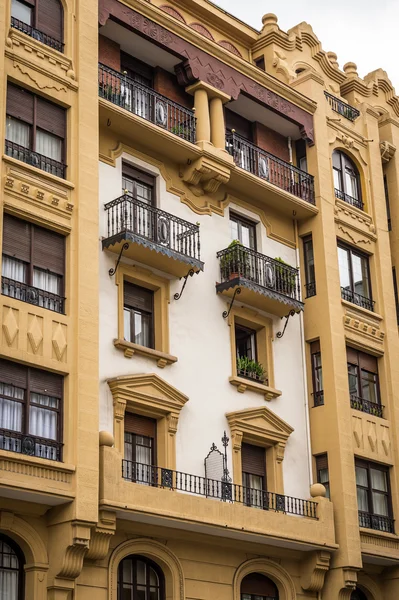 Canto clássico do edifício — Fotografia de Stock