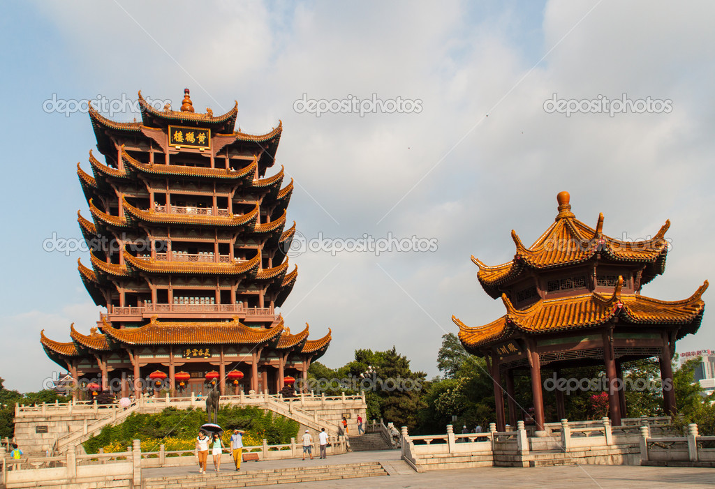 Resultado de imagem para Torre do Guindaste Amarelo wuhan