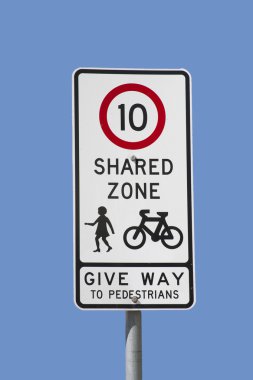 trafiğe kapalı işareti