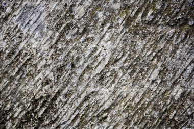 kaya arka yıpranmış