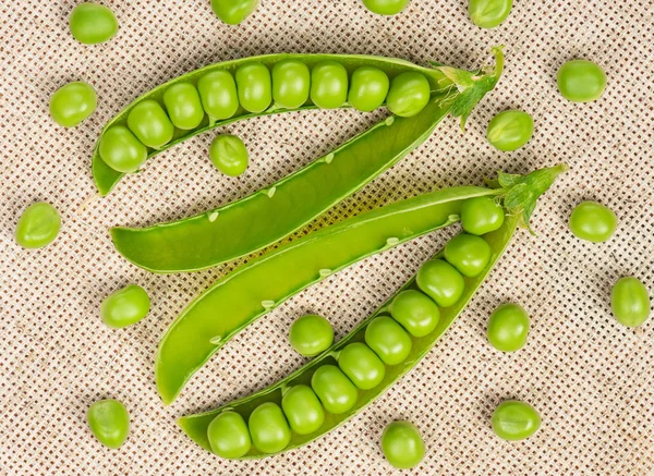 Guisantes verdes — Foto de Stock