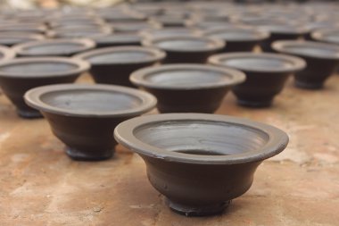 taze kil tencere Nepal'de kurutulur