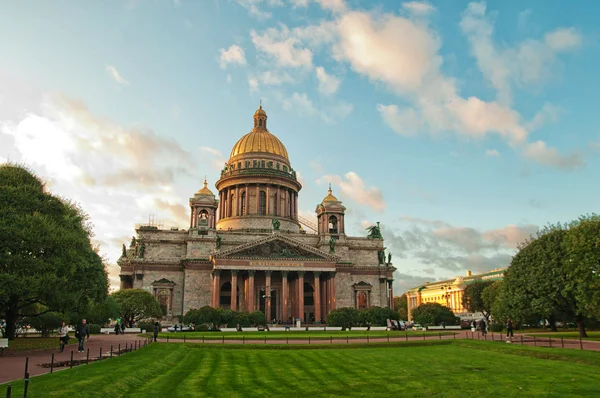 St. Petersburg, Rusya 'daki Aziz Isaac Katedrali