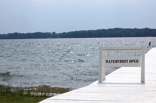 Waterfront open — Stock Photo, Image