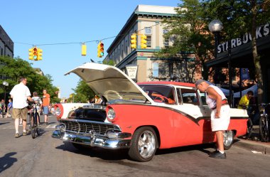 1956 Ford Fairlane