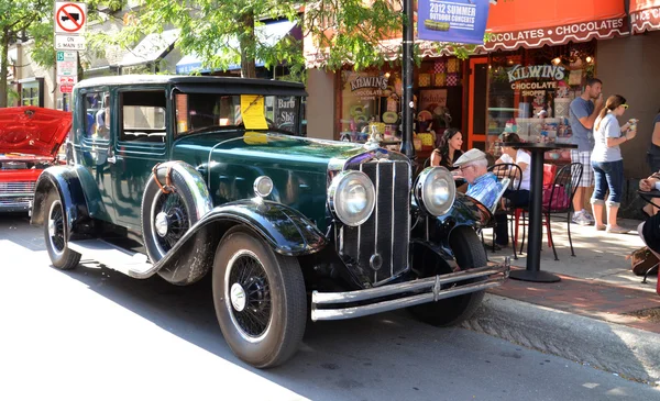 1919 Franklin ar refrigerado carro clássico — Fotografia de Stock