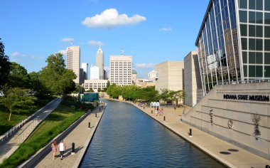 canal walk Indianapolis manzarası