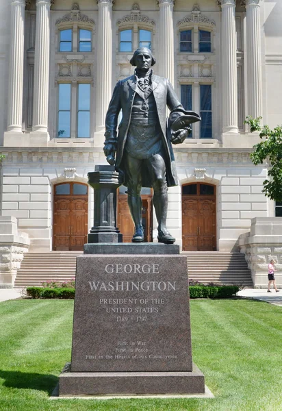 Escultura de George Washington en el Indiana Statehouse —  Fotos de Stock